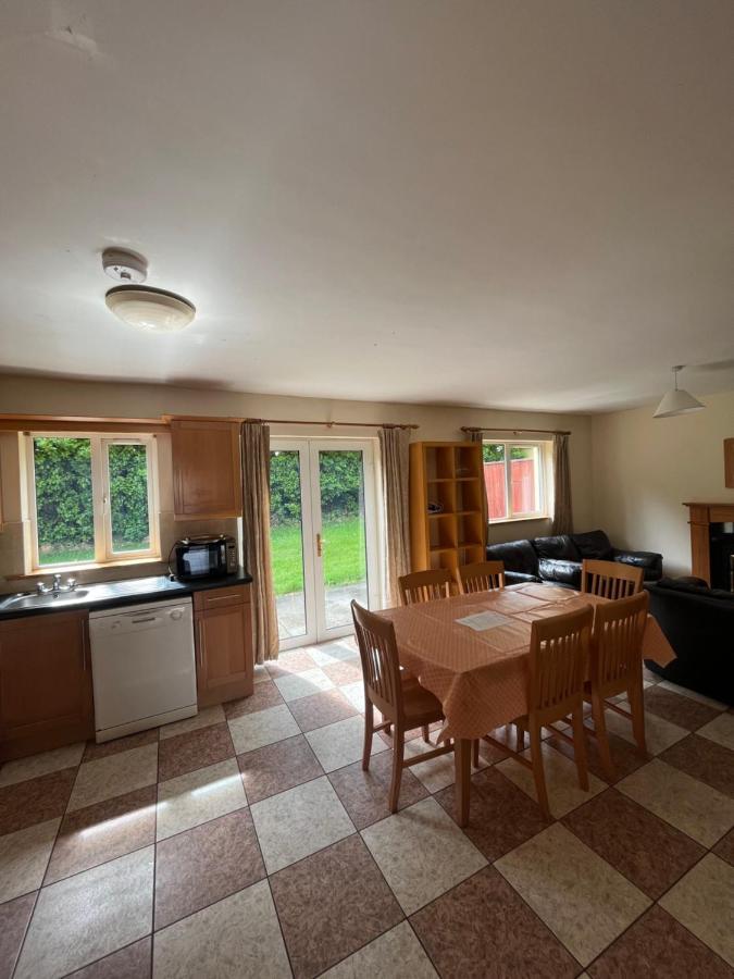 Coisceim Village Tralee Bagian luar foto